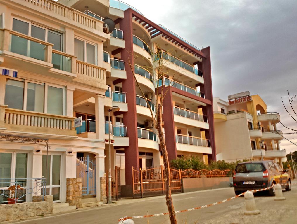 Apartments Palma Dobra Voda Ngoại thất bức ảnh