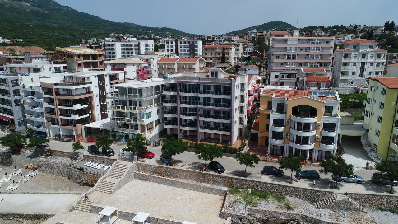 Apartments Palma Dobra Voda Ngoại thất bức ảnh