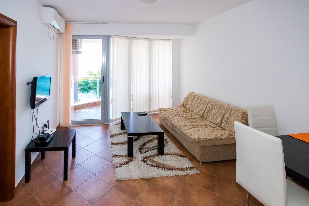 Apartments Palma Dobra Voda Ngoại thất bức ảnh