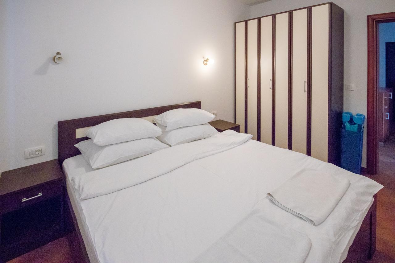 Apartments Palma Dobra Voda Ngoại thất bức ảnh